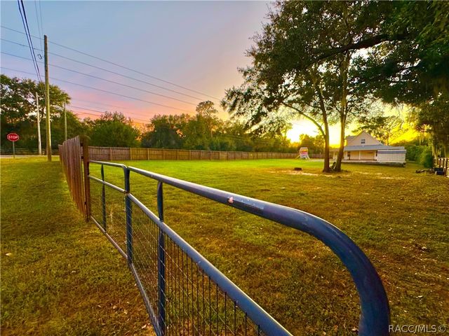 11895 N Bearl Terrace, Dunnellon, FL 34433