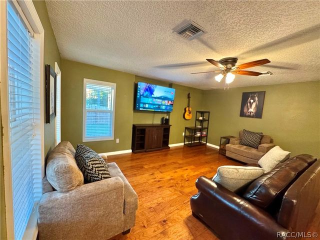 11895 N Bearl Terrace, Dunnellon, FL 34433