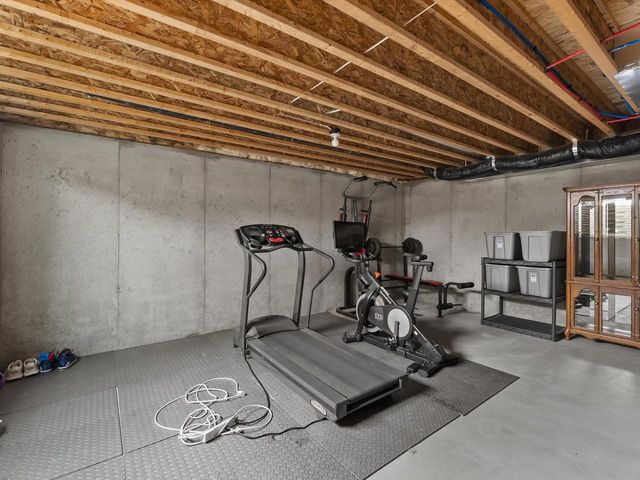 558 Pickett St STREET, Plymouth, WI 53073