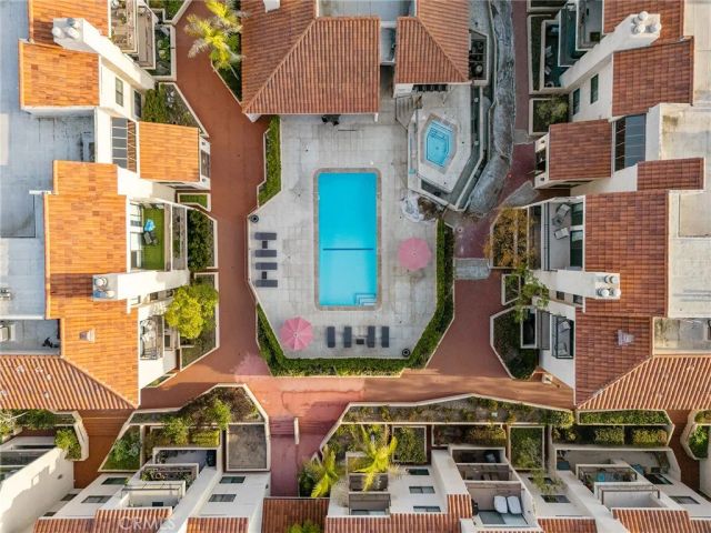 8180 Manitoba Street 302, Playa Del Rey, CA 90293