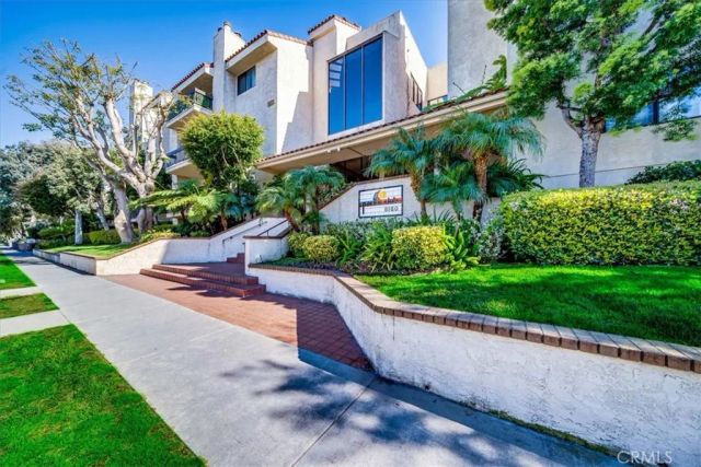 8180 Manitoba Street 302, Playa Del Rey, CA 90293