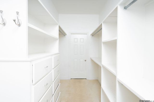 13717 Earls Ct, Saint George, LA 70810