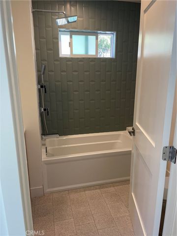 536 1st, Manhattan Beach, CA 90266