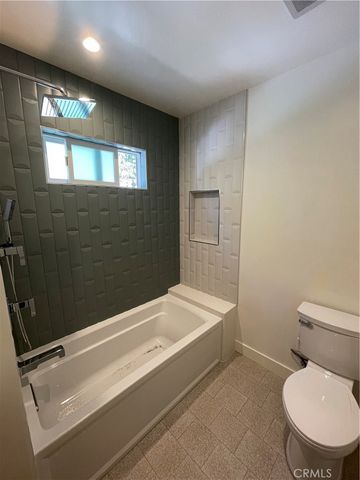 536 1st, Manhattan Beach, CA 90266