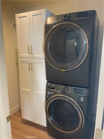 536 1st, Manhattan Beach, CA 90266