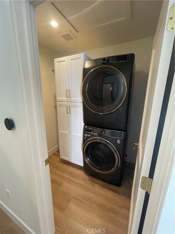 536 1st, Manhattan Beach, CA 90266