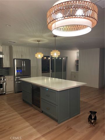 536 1st, Manhattan Beach, CA 90266