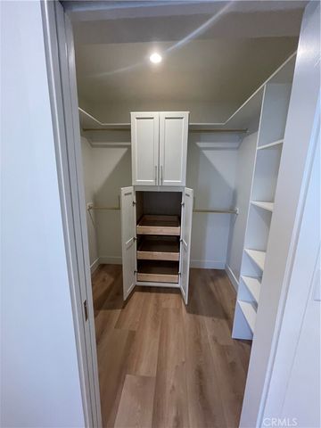 536 1st, Manhattan Beach, CA 90266