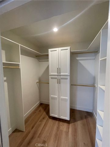 536 1st, Manhattan Beach, CA 90266