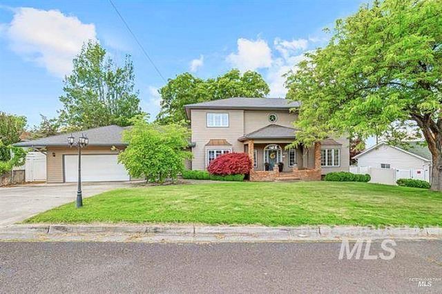 2220 14th Street, Lewiston, ID 83501 property photo