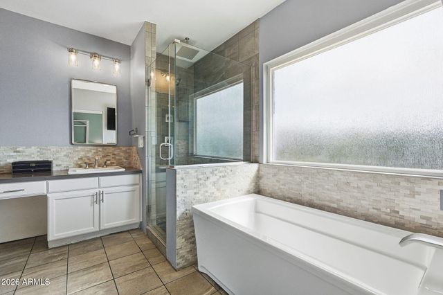 5521 E Beck Lane, Scottsdale, AZ 85254