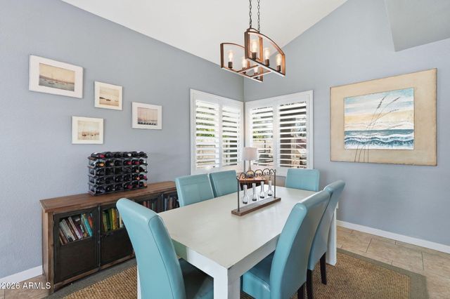 5521 E Beck Lane, Scottsdale, AZ 85254