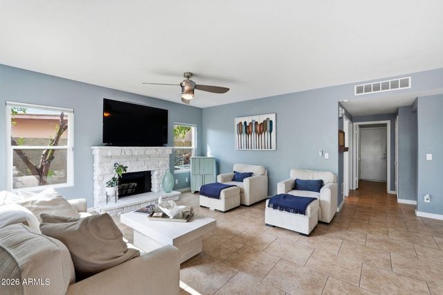 5521 E Beck Lane, Scottsdale, AZ 85254