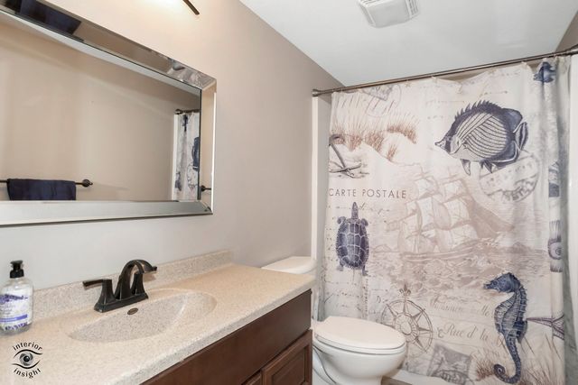 2111 Woodview Drive, Wilmington, IL 60481