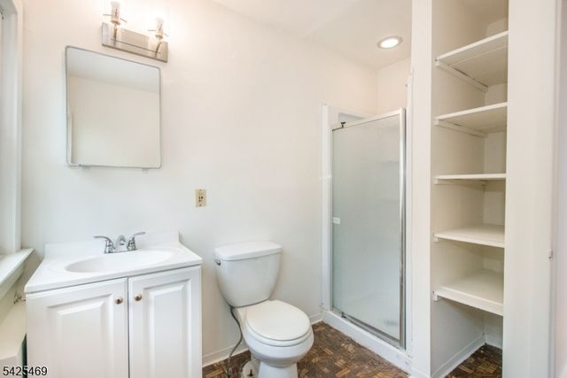 157 Walnut St 2, Montclair Twp., NJ 07042