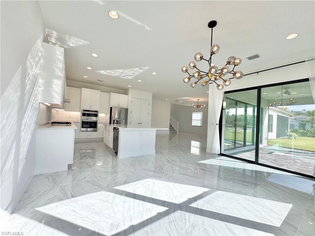 20304 Estero Crossing BLVD, Estero, FL 33928