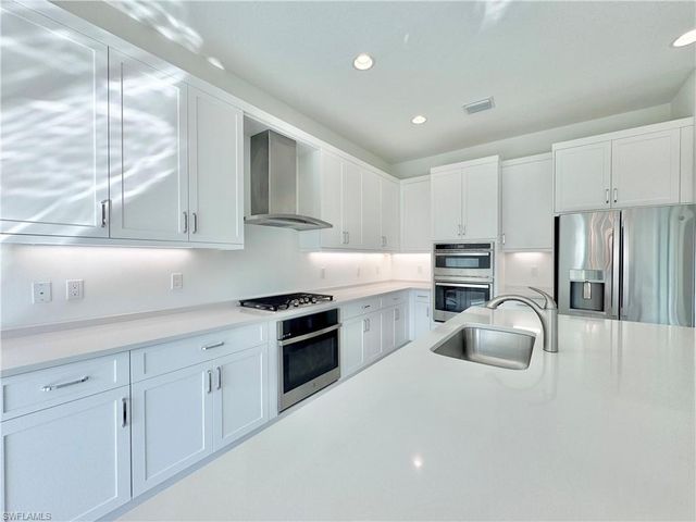 20304 Estero Crossing BLVD, Estero, FL 33928