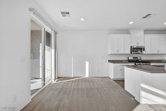 7336 North Decatur Boulevard 3, Las Vegas, NV 89131