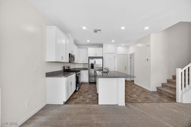 7336 North Decatur Boulevard 3, Las Vegas, NV 89131