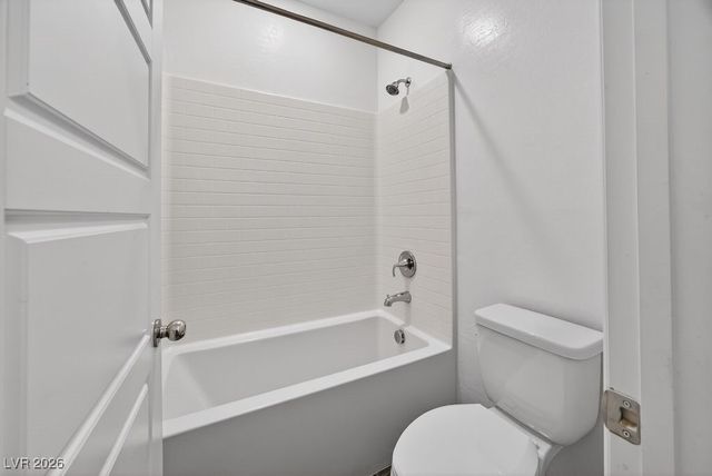 7336 North Decatur Boulevard 3, Las Vegas, NV 89131