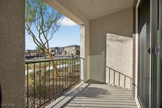 7336 North Decatur Boulevard 3, Las Vegas, NV 89131