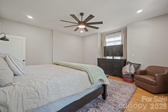 6 Leisure Circle, Granite Falls, NC 28630