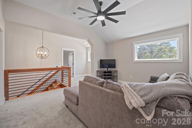 6 Leisure Circle, Granite Falls, NC 28630