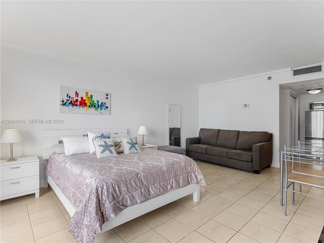 19201 Collins Avenue 1109, Sunny Isles Beach, FL 33160
