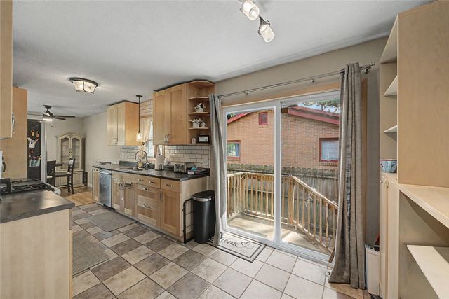 926 30th Street, West Des Moines, IA 50265