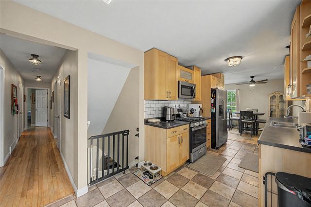 926 30th Street, West Des Moines, IA 50265