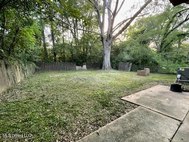 4211 Meadowlane Drive, Jackson, MS 39206