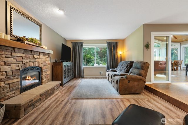 21917 NE 28th Street, Camas, WA 98607