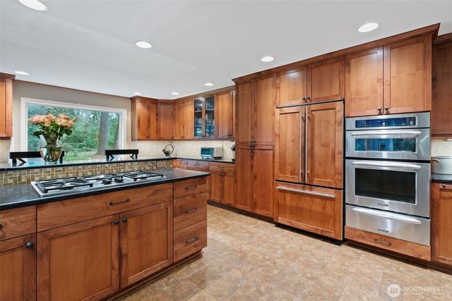 21917 NE 28th Street, Camas, WA 98607