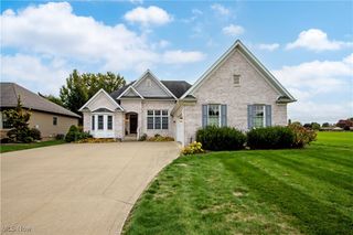 704 Homestead Pointe Drive, Orrville, OH 44667