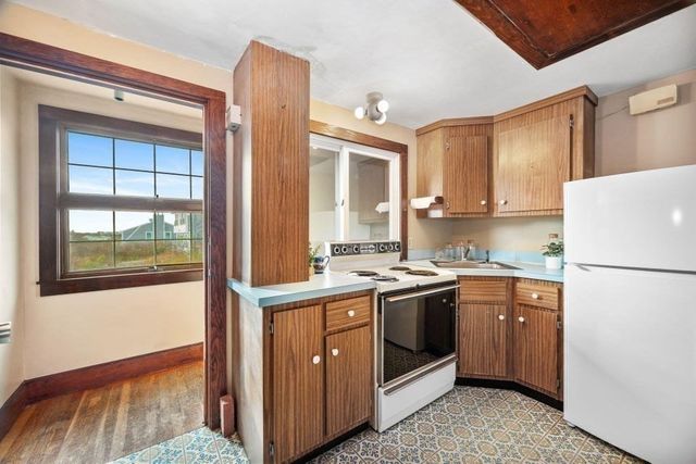 156 Shore Drive, Dennis, MA 02638