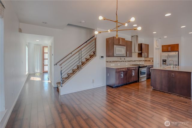 27128 106th Avenue SE, Kent, WA 98030