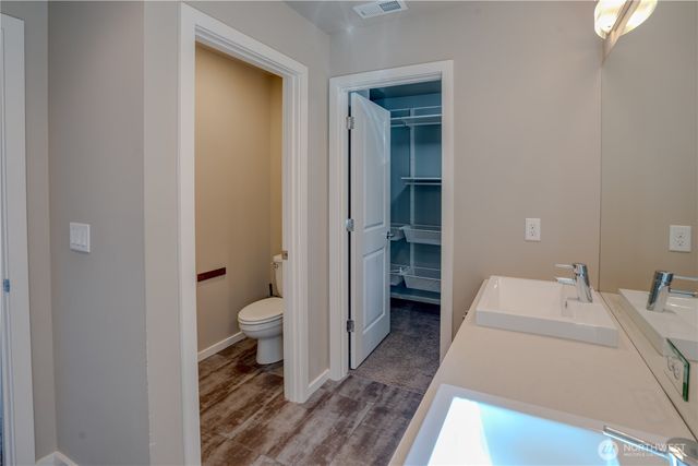 27128 106th Avenue SE, Kent, WA 98030