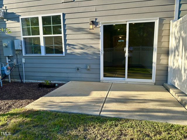 107 Hunston Drive, Holly Springs, NC 27540