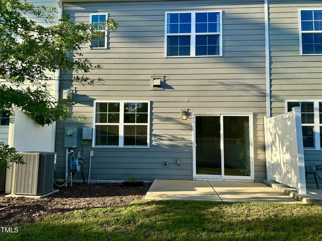 107 Hunston Drive, Holly Springs, NC 27540