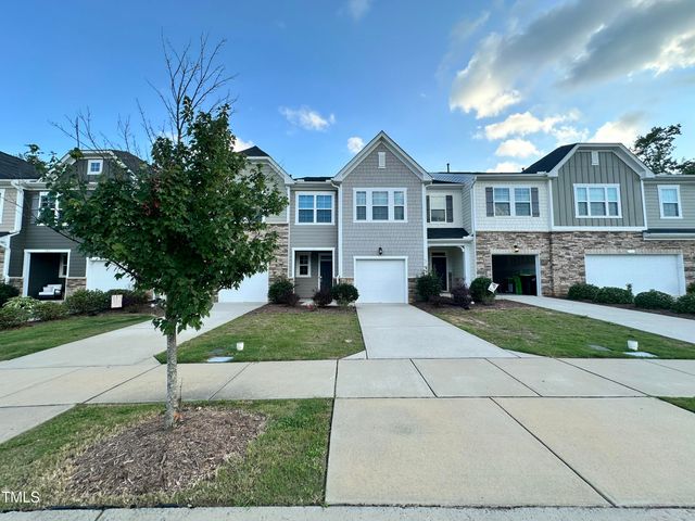 107 Hunston Drive, Holly Springs, NC 27540