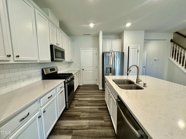 107 Hunston Drive, Holly Springs, NC 27540