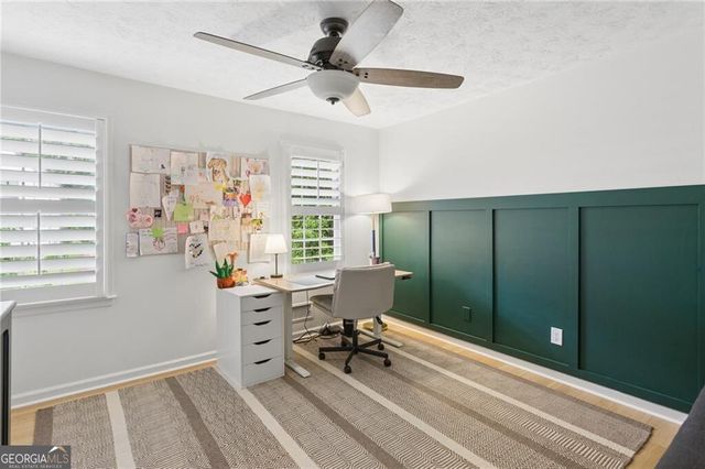 3825 Creekview Drive NE, Marietta, GA 30068