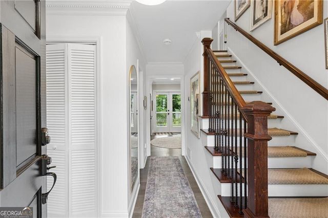 3825 Creekview Drive NE, Marietta, GA 30068