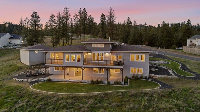 15723 N Adeline Ln, Spokane, WA 99208