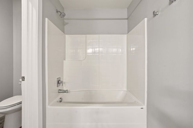 15723 N Adeline Ln, Spokane, WA 99208