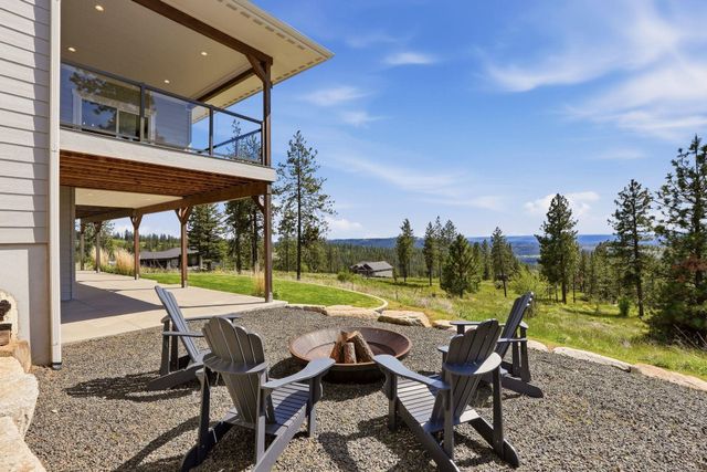 15723 N Adeline Ln, Spokane, WA 99208