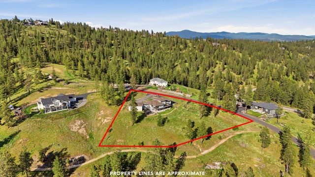 15723 N Adeline Ln, Spokane, WA 99208