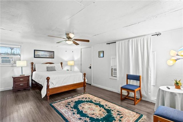 134 Daniel Moore St, Portland, TX 78374