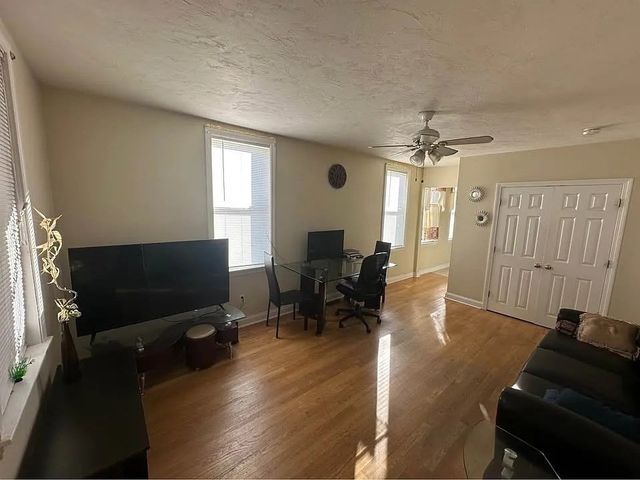 150 Sumner St 1, Quincy, MA 02169