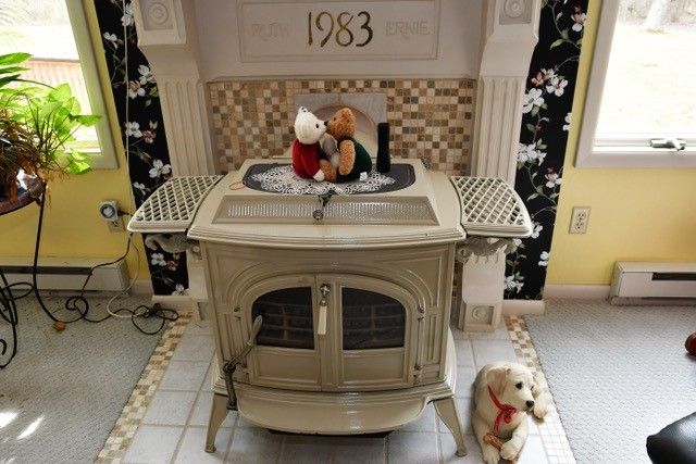 153 St Cecilia Road, Unity Twp, PA 15650